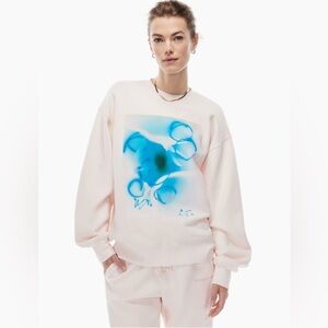 Aritzia Community x Lea Colombo Limited Edition Crewneck